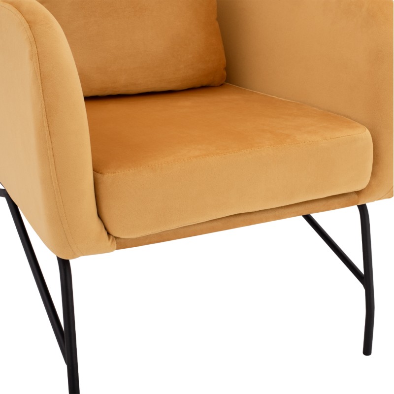DANIA Armchair, Velvet Gold, metal black leg FK8721.09 67x80x102 cm. DANIA Armchair, Velvet Gold, metal black leg FK8721.09 67x80x102 cm.