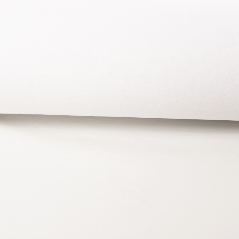 PU LEATHER IN WHITE FK18332.02 147cm. WIDTH PU LEATHER IN WHITE FK18332.02 147cm. WIDTH